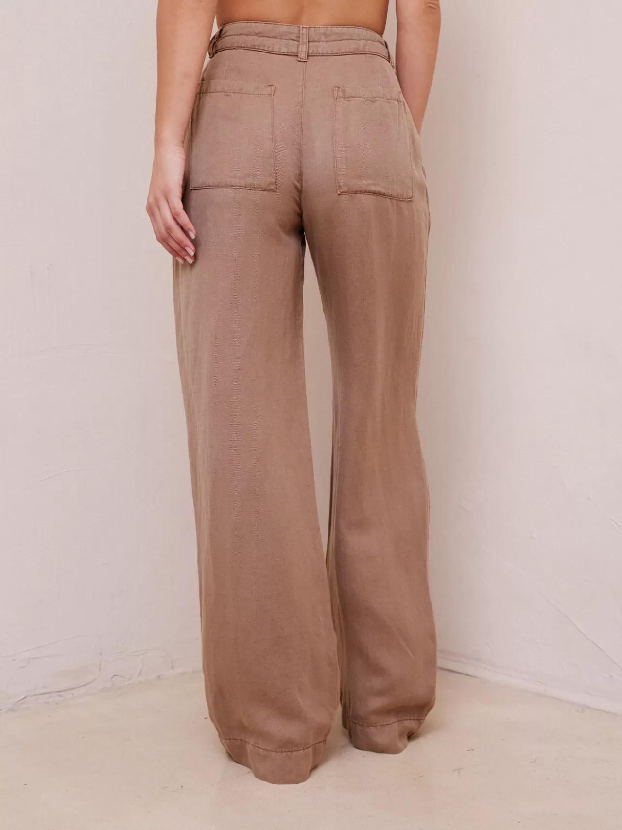 Bella Dahl Pants^Harper Linen High Waist Jean - Mocha Chocolate