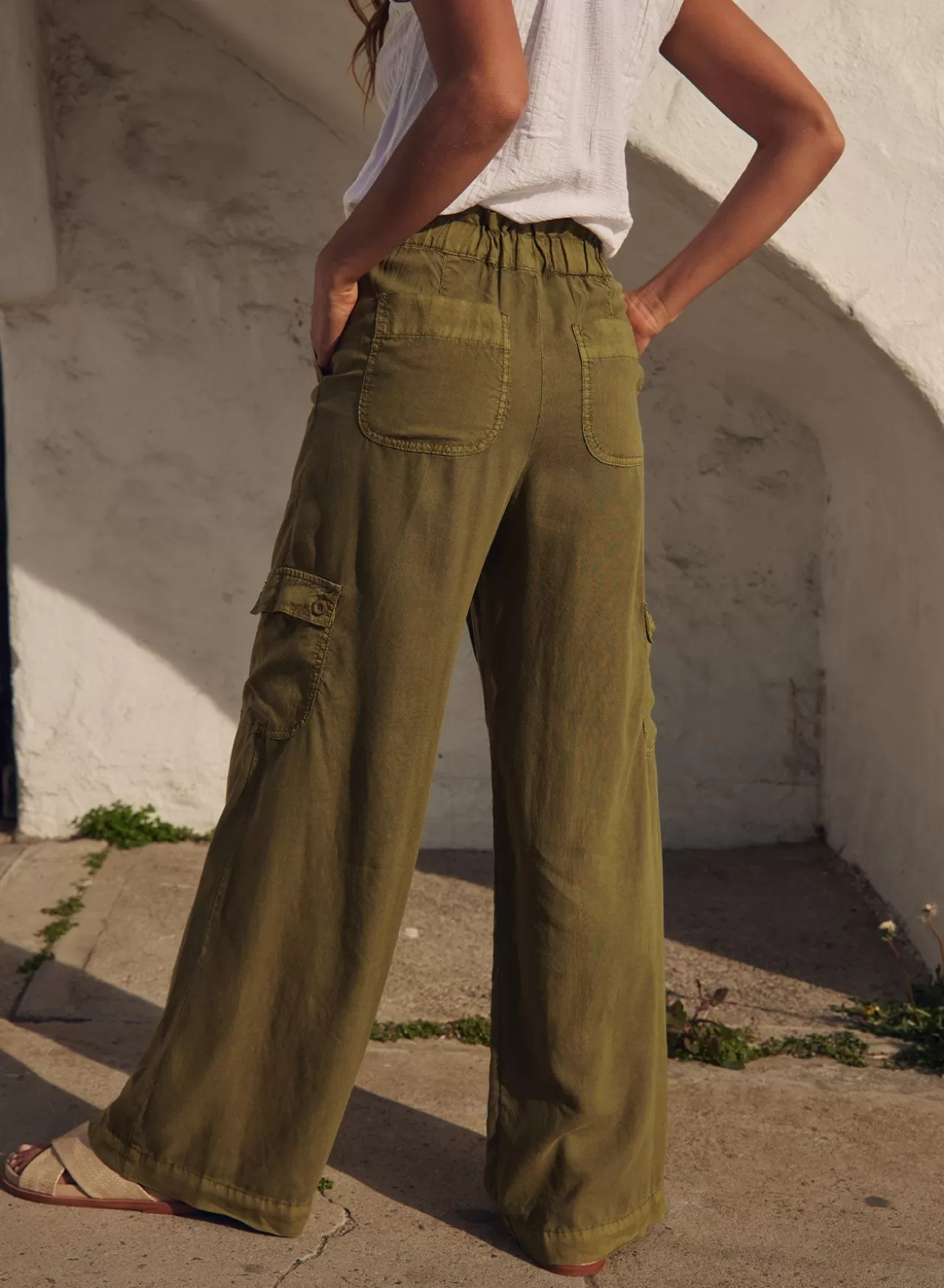 Bella Dahl Pants^High Waisted Seam Pant - Jungle Green