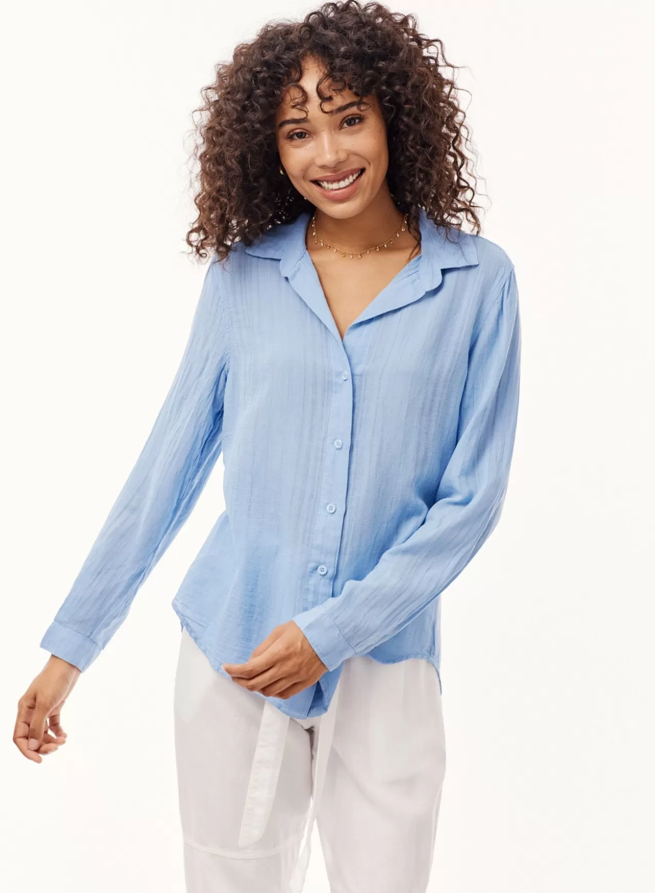Bella Dahl Long Sleeve^Long Sleeve Classic Button Down - Blue Bay