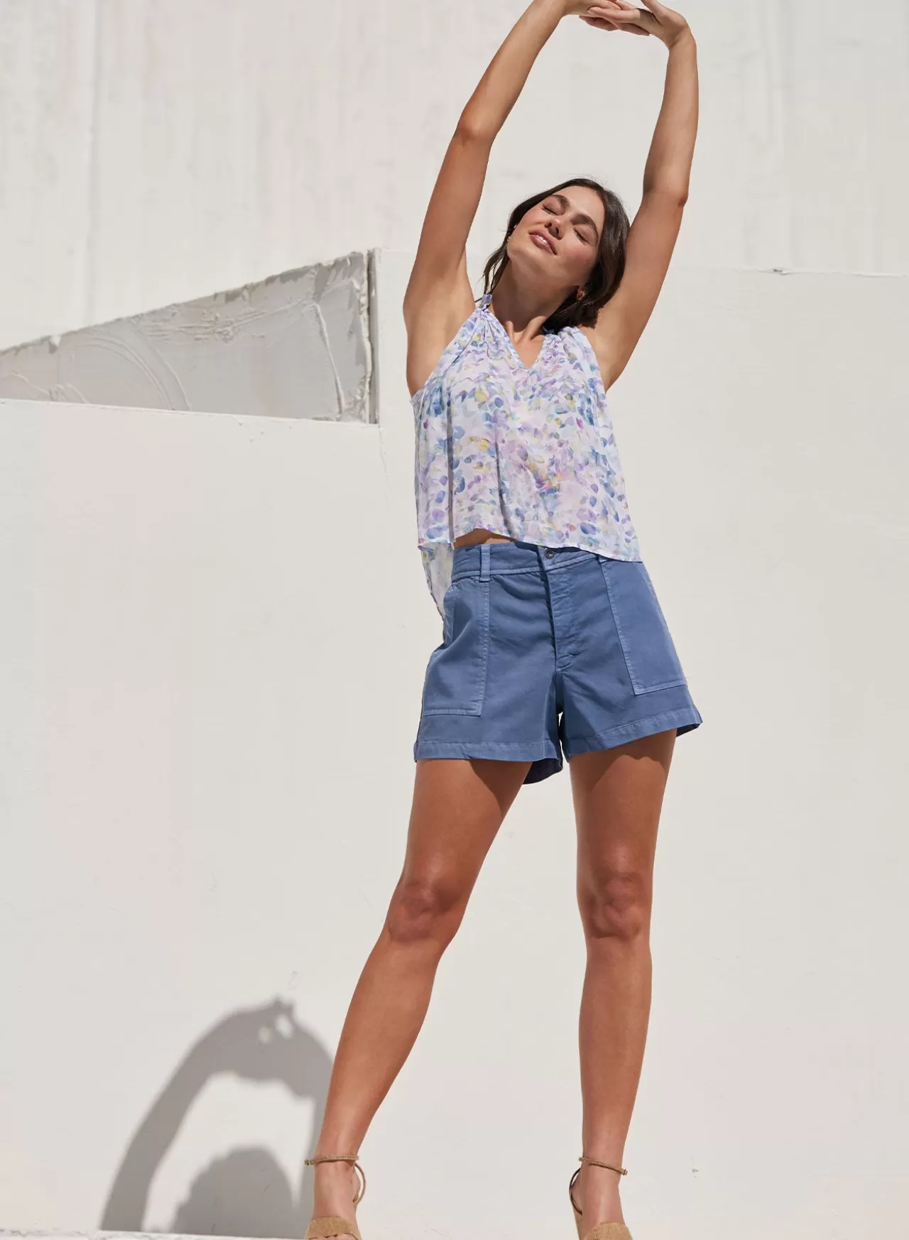 Bella Dahl Shorts^Poppy Tencel Pocket Short - Faded Blue