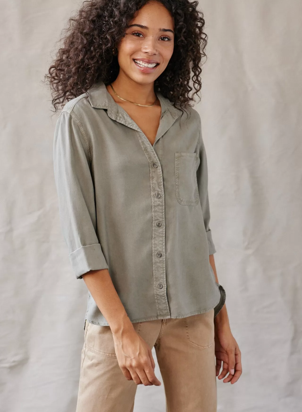 Bella Dahl Long Sleeve^Shirt Tail Button Down - Soft Army