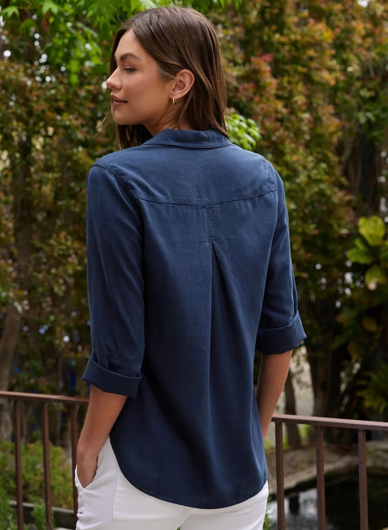 Bella Dahl Long Sleeve^Shirt Tail Button Down - Endless Sea