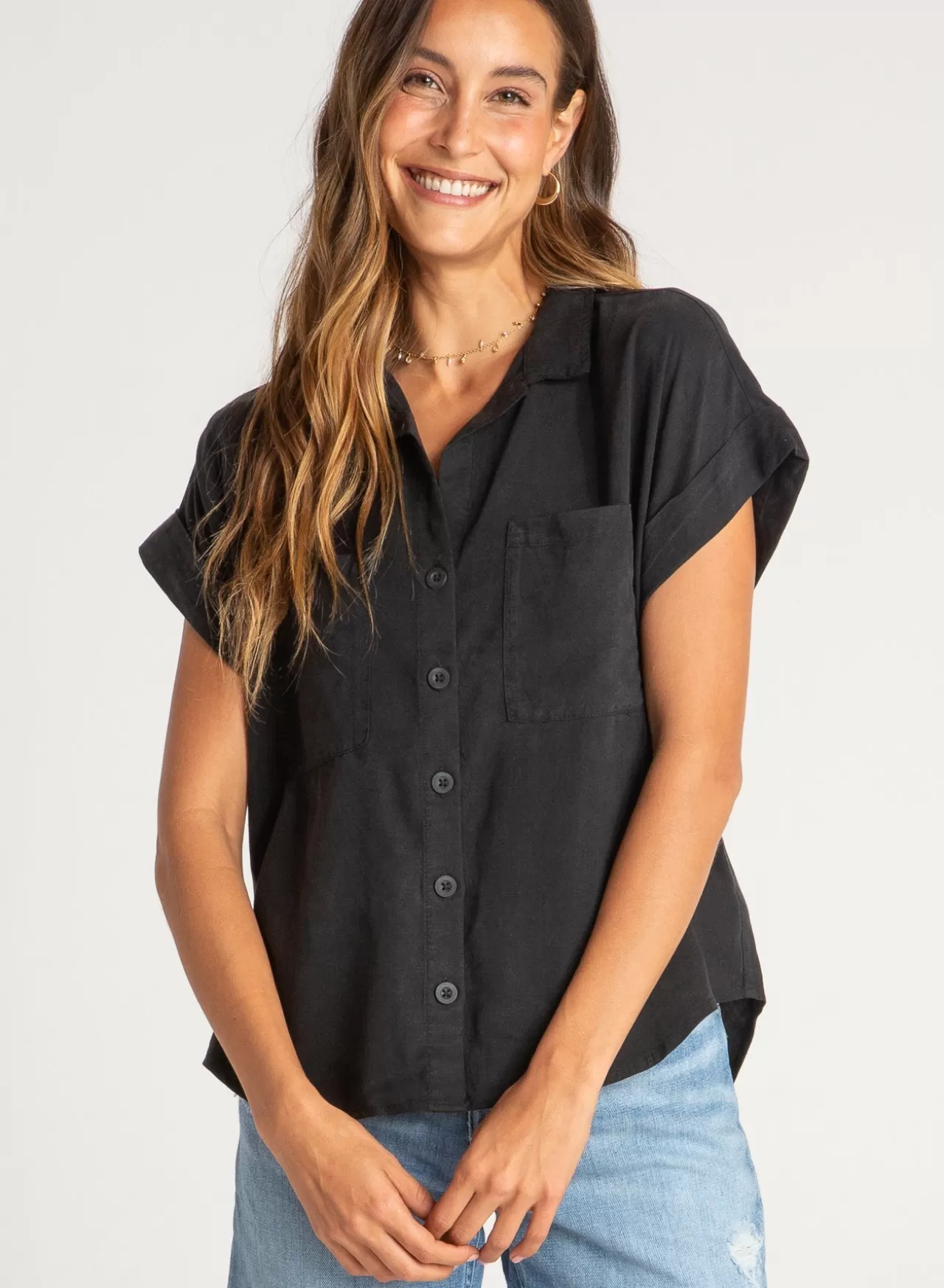 Bella Dahl Short Sleeve^Short Sleeve Tencel Button Down - Vintage Black