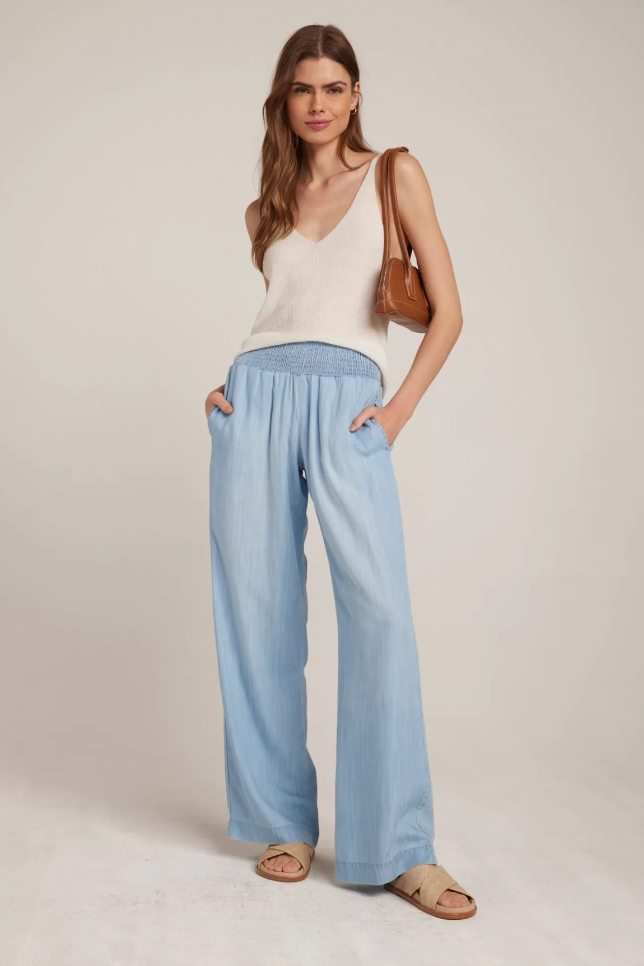 Bella Dahl Pants^Smock Waist Wide Leg Pant - Salt Spray Wash